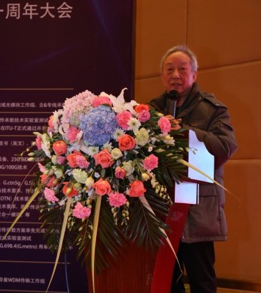 硅光子的研究和应用发展较快但大规模商用普及还有相当一段的距离
