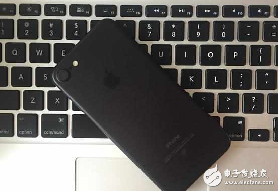 苹果便宜新机就要来临,iPhone7表示压力山大