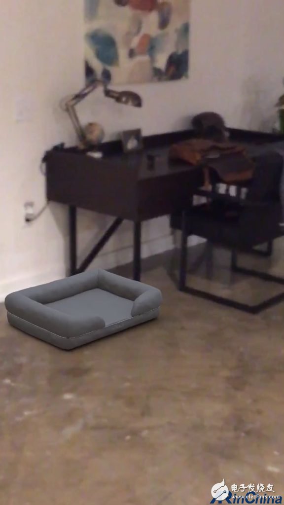 Shopify AR合作Treat A Dog,在用户可以提前体验到狗狗站在身边的感觉