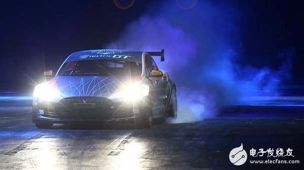 Pardon me?特斯拉Model s百公里加速2.1秒?