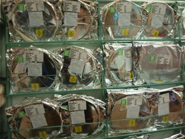 点击查看大图 深圳市福田区新亚洲电子市场二期多多伟业电子经营部实景