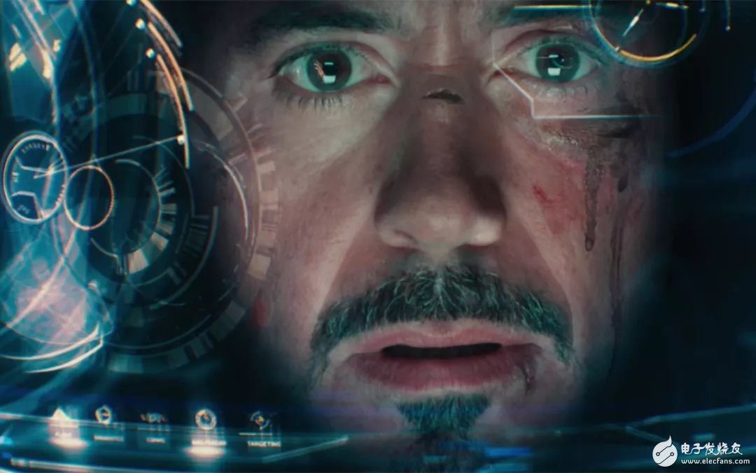 至于使用体验上,笔者建议参考《钢铁侠》全系列电影.