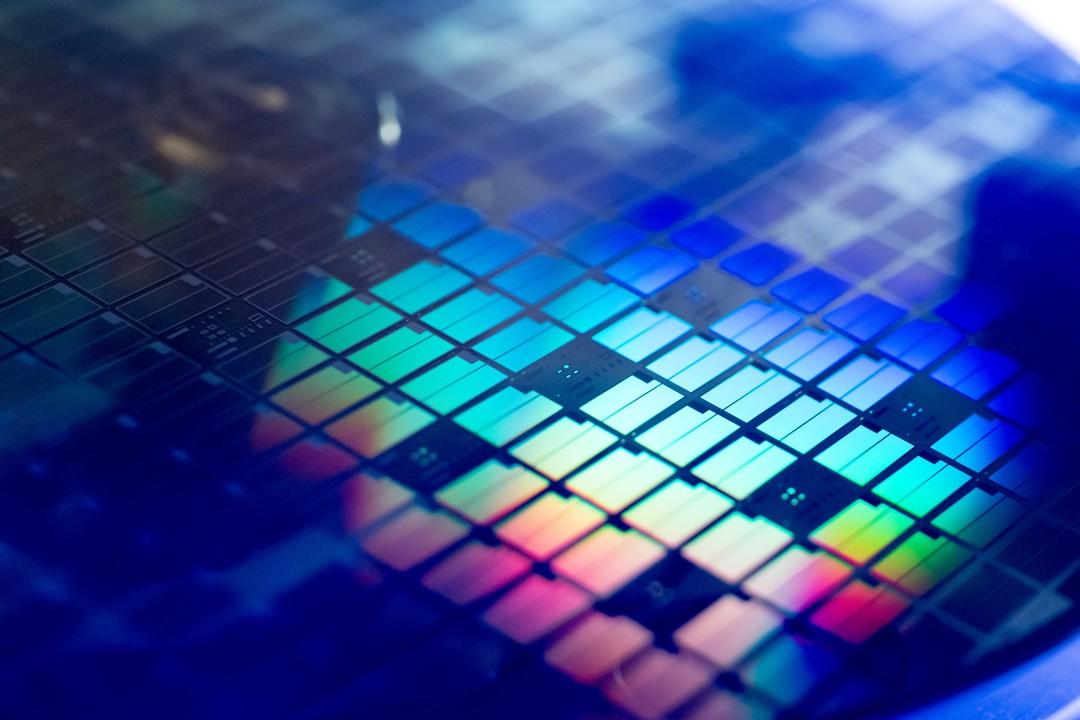 工厂暂停生产对汽车制造商所造成的影响，可能在五个月后显现