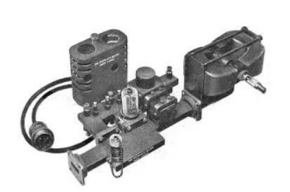 四个阶段分析磁控管微波的工作原理