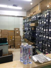 深圳市福田区新亚洲电子市场源洲电子商行实景