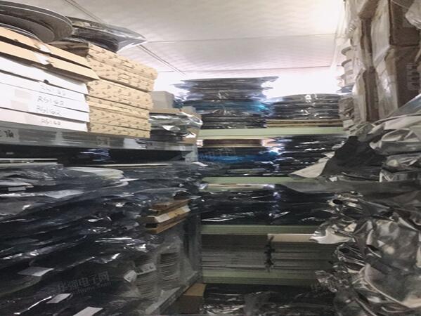 深圳市福田区新亚洲电子市场二期金积金电子经营部展示图3