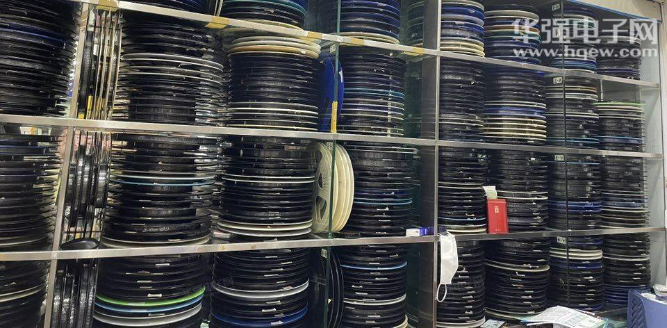 深圳市新亚洲电子市场美声星电子商行展示图3