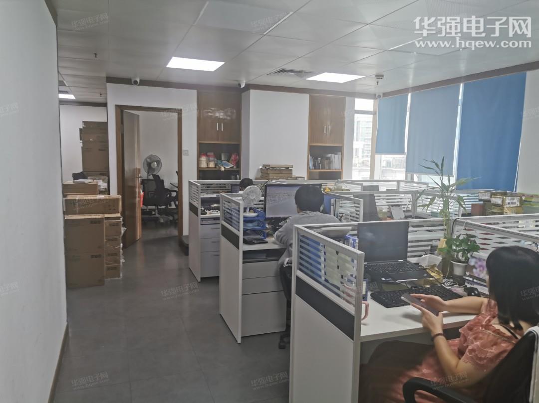 深圳市龙创威电子有限公司展示图2