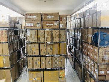 深圳市粤鸿科讯电子有限公司实景