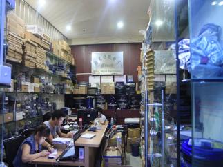 深圳市福田区新亚洲电子市场格兰特电子商行实景