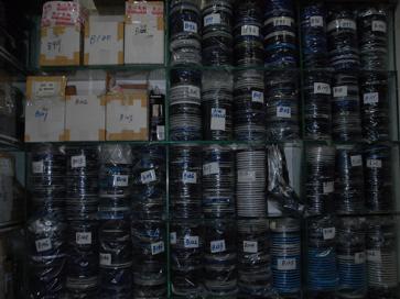 深圳市福田区新亚洲电子市场华诚微电子经营部实景