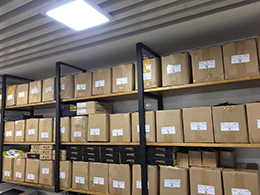 深圳市福田区讯德诚电子商行展示图3
