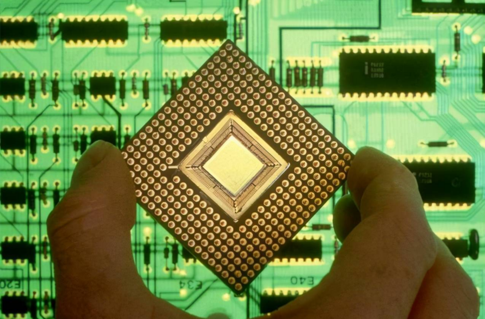 盘点2025 :「中国电子元器件市场」十大「影响力事件」